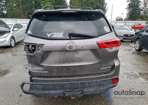 2018 Toyota Highlander Se from USA, damaged, VIN 5TDJZRFH8JS545129